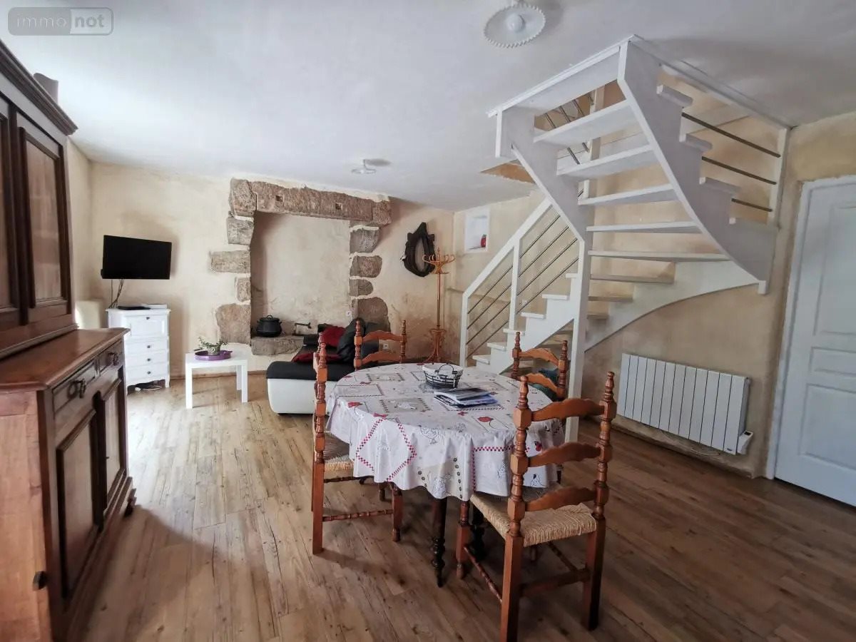 Maison à vendre, 113m², Bégard