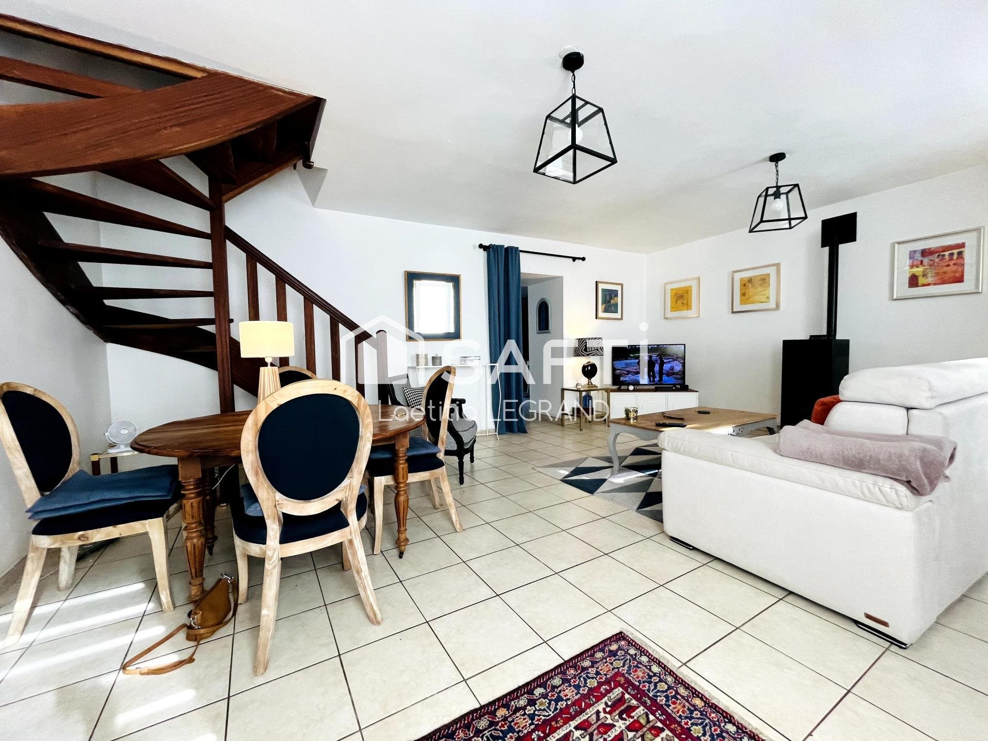 Maison à vendre, 92m², Bégard