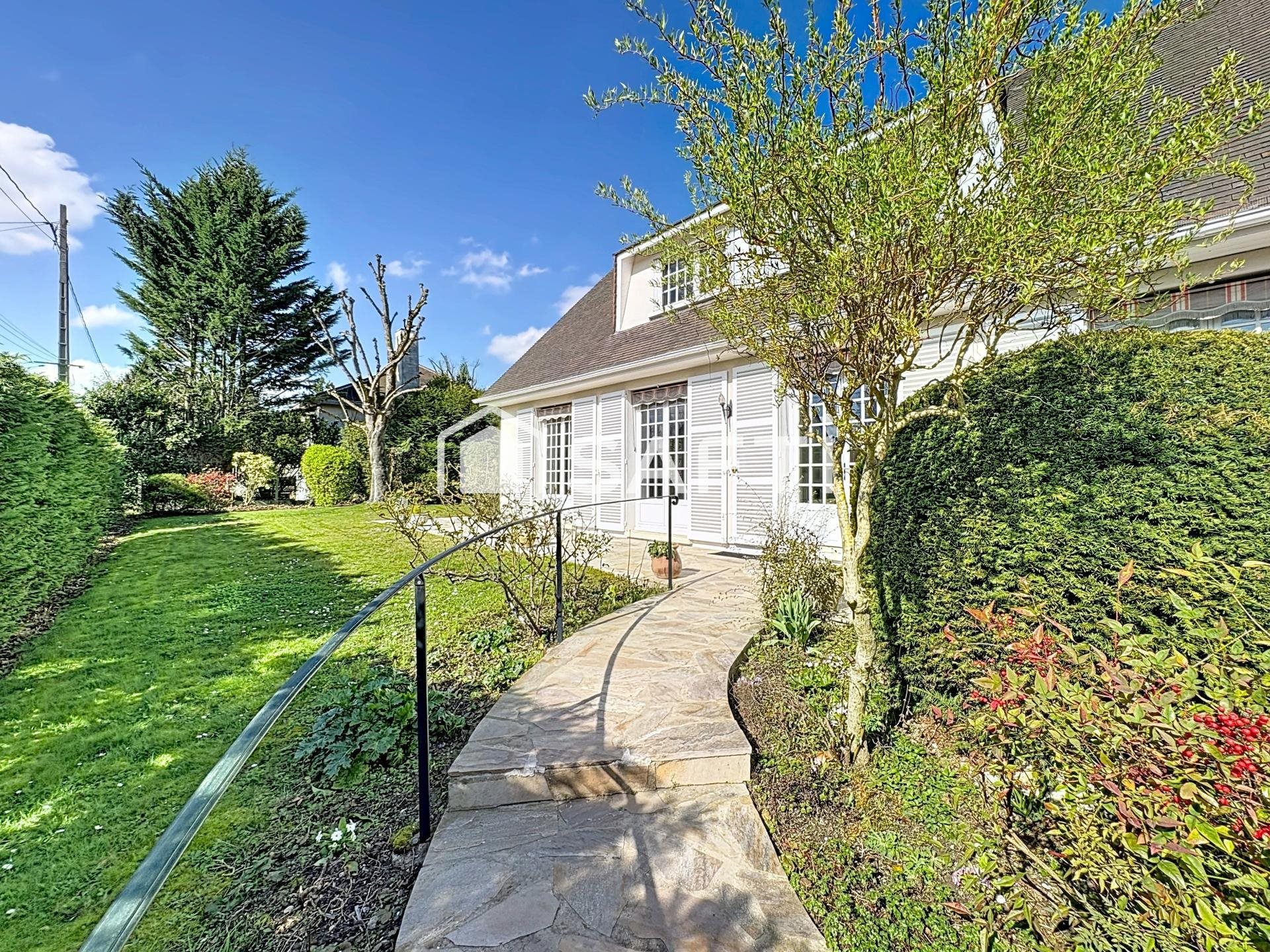 Maison à vendre, 174m², Montmorency