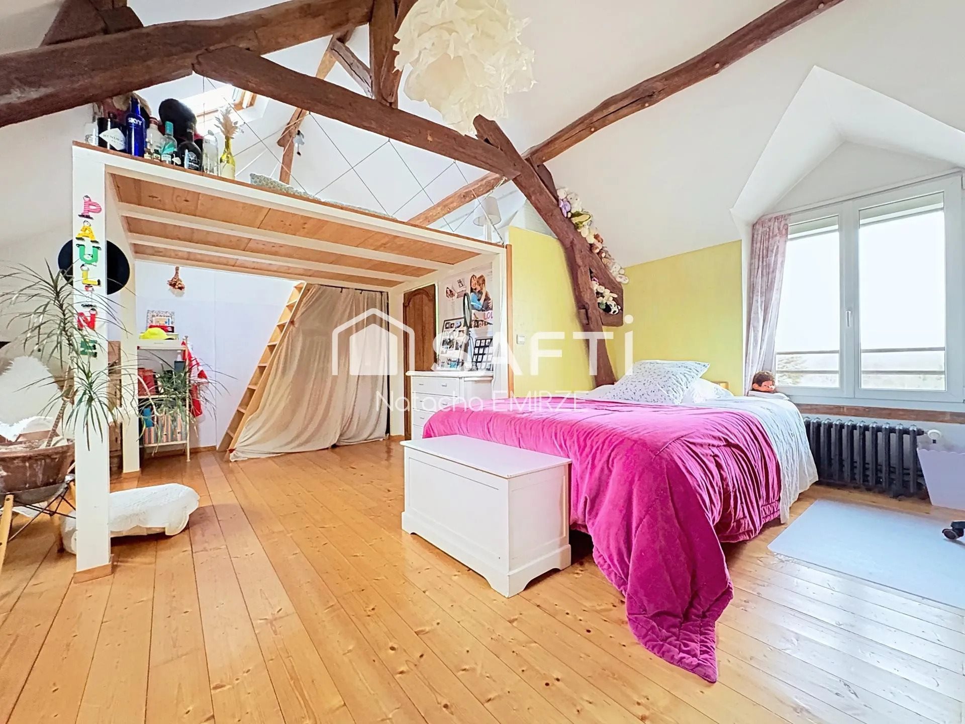 Maison à vendre, 126m², Le Mesnil-le-Roi