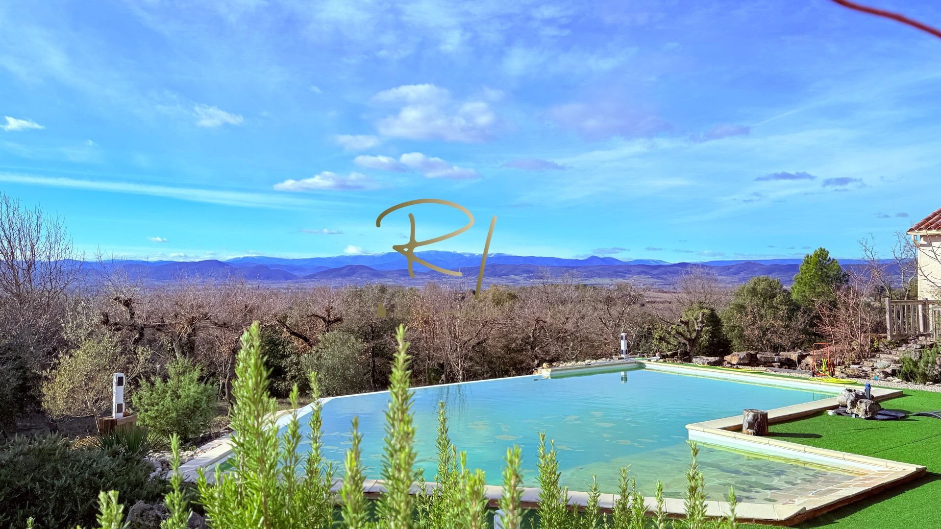 Maison à vendre, 238m², Barjac