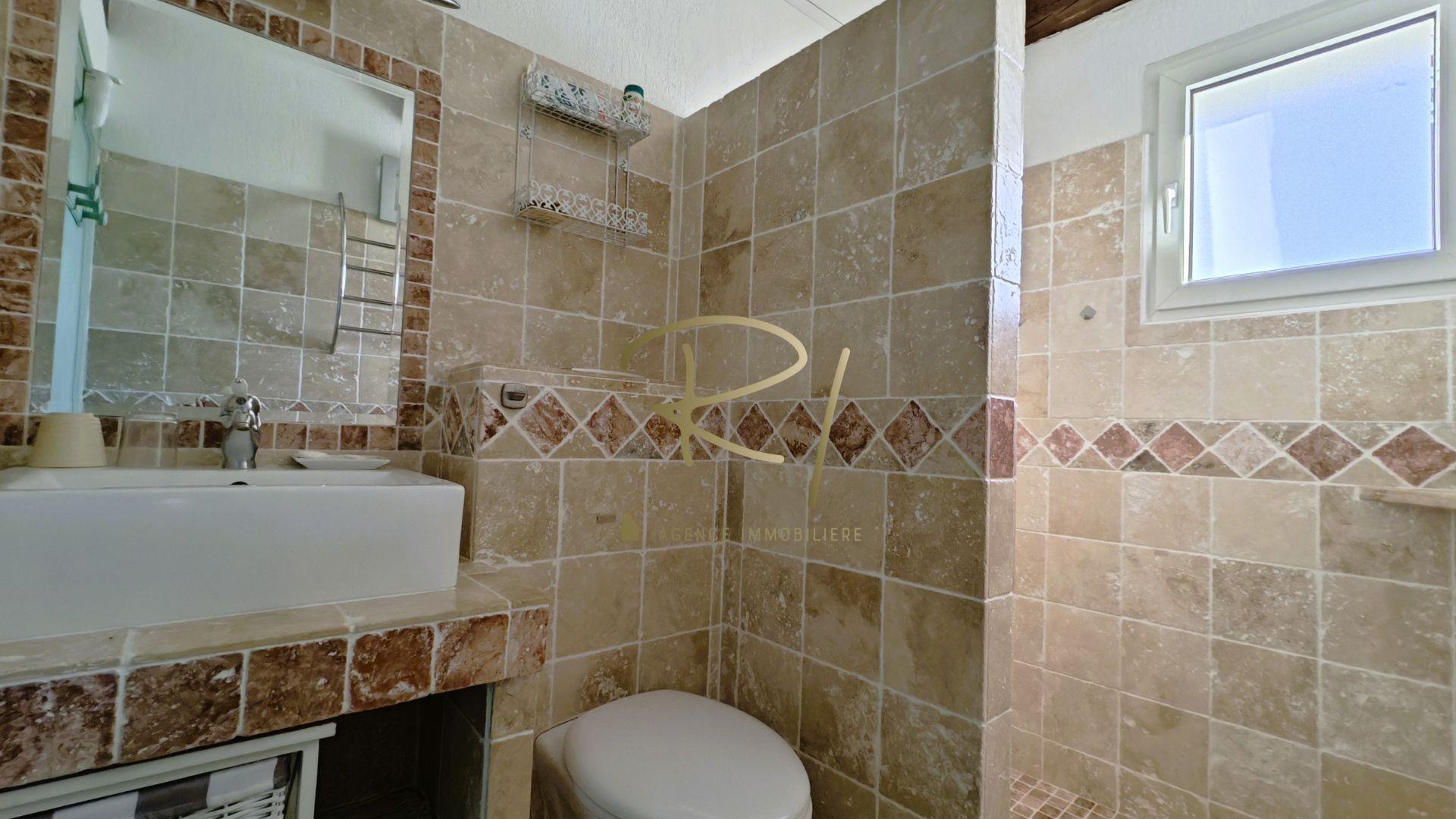 Maison à vendre, 120m², Barjac