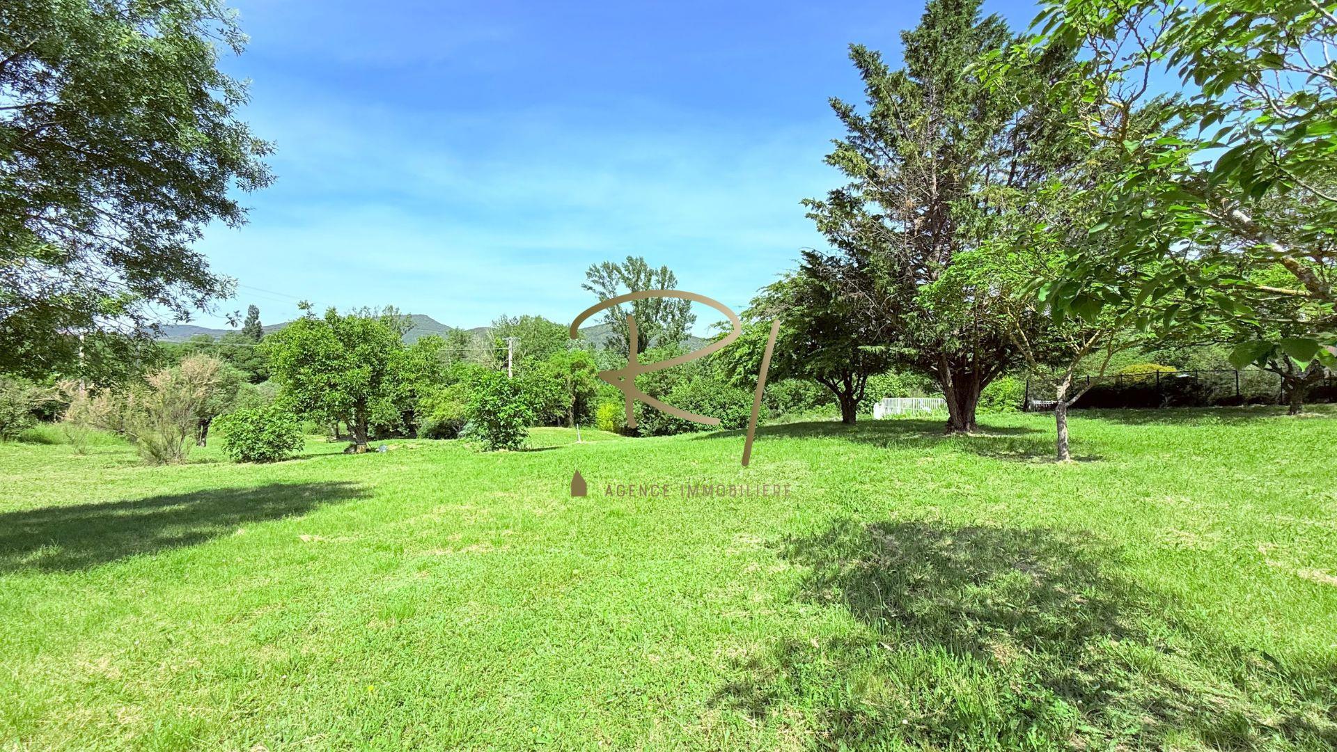 Maison à vendre, 245m², Saint-Sauveur-de-Cruzières