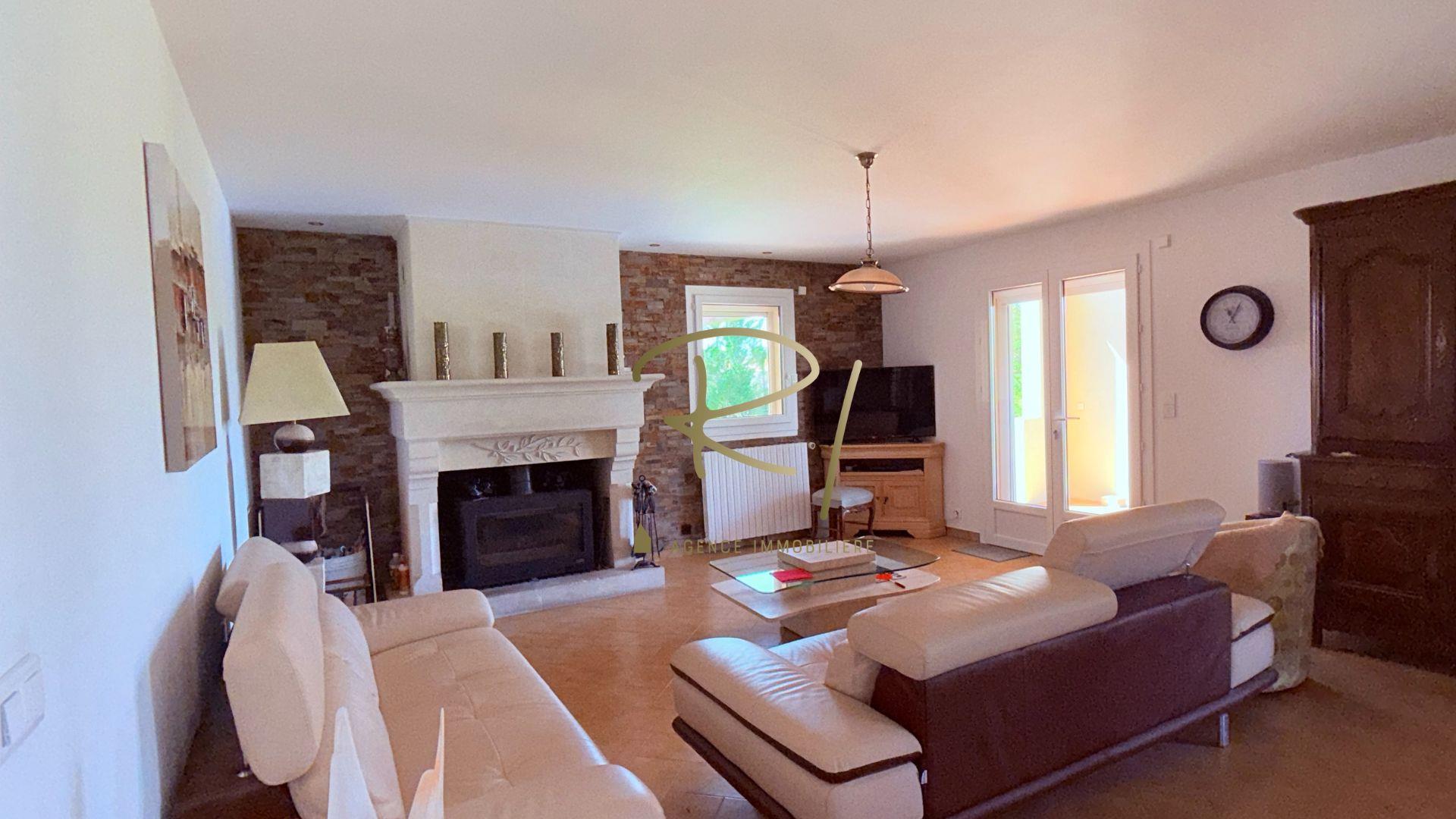 Maison à vendre, 245m², Saint-Sauveur-de-Cruzières
