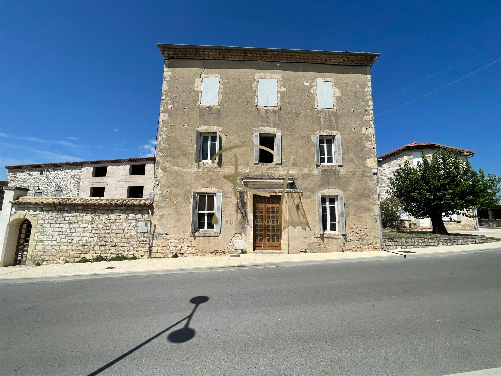 Maison à vendre, 152m², Orgnac-l'Aven