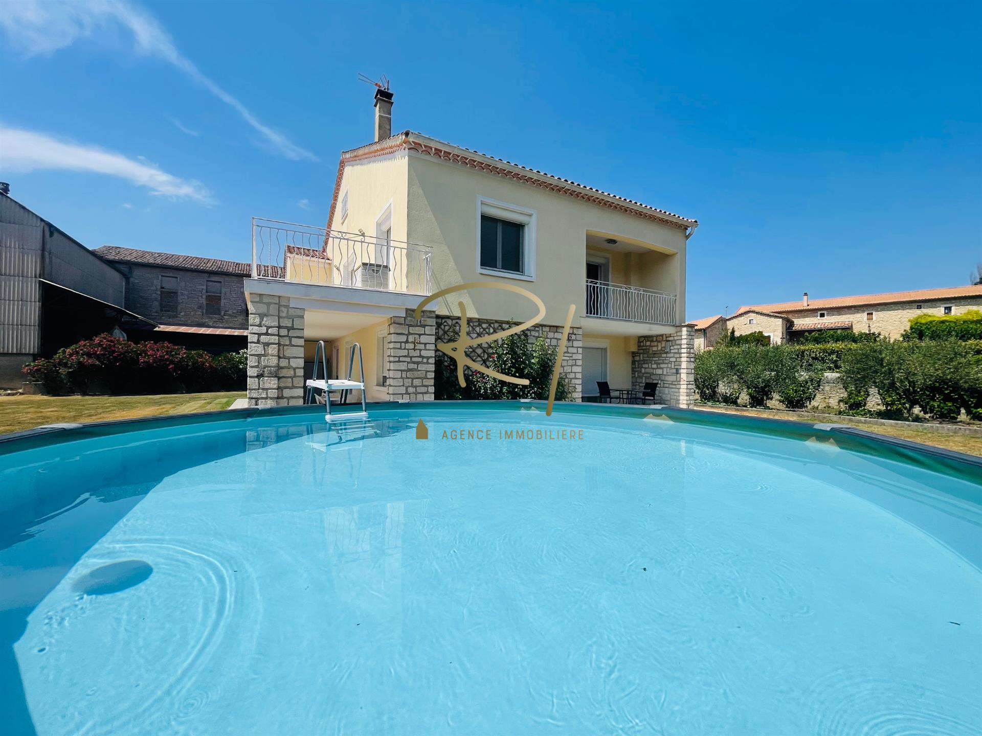 Maison à vendre, 171m², Barjac