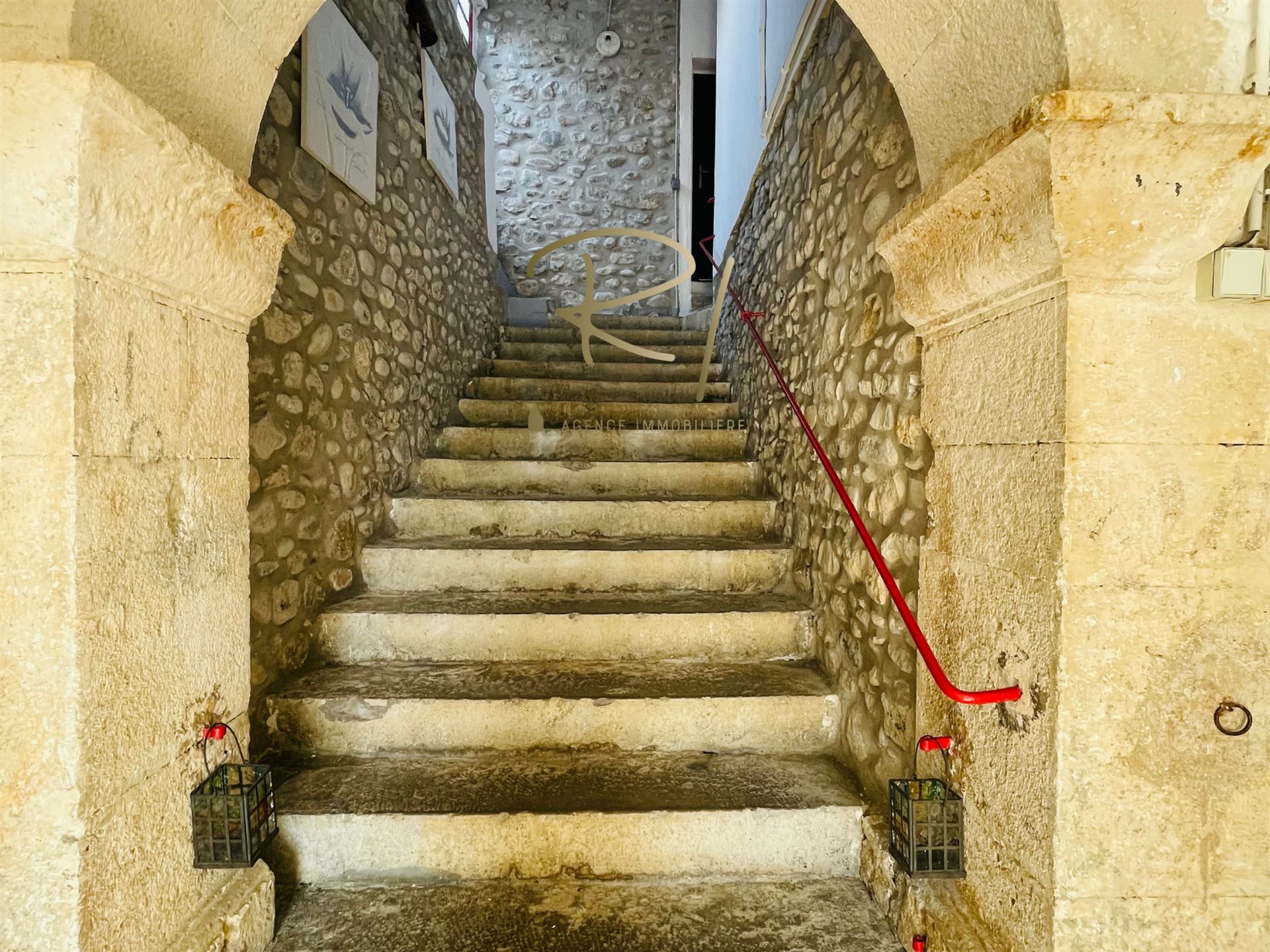 Maison à vendre, 493m², Vallon-Pont-d'Arc