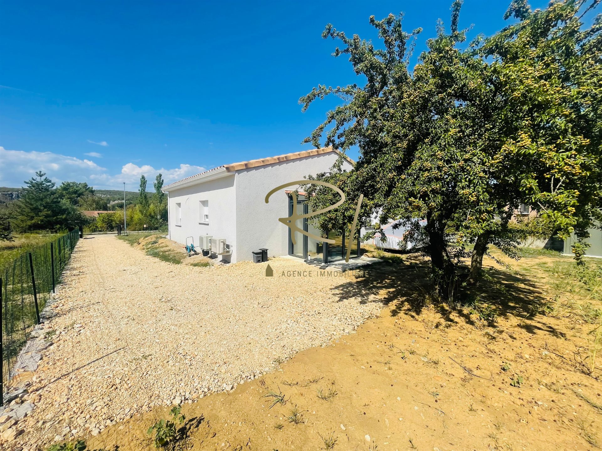 Maison à vendre, 86m², Pradons