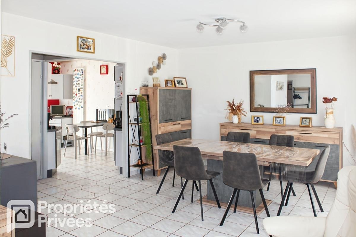 Maison à vendre, 98m², Ahuillé