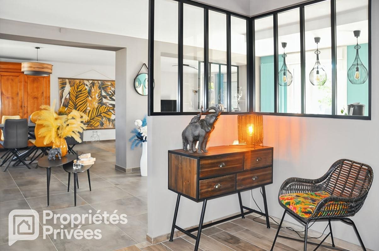 Maison à vendre, 122m², L'Huisserie