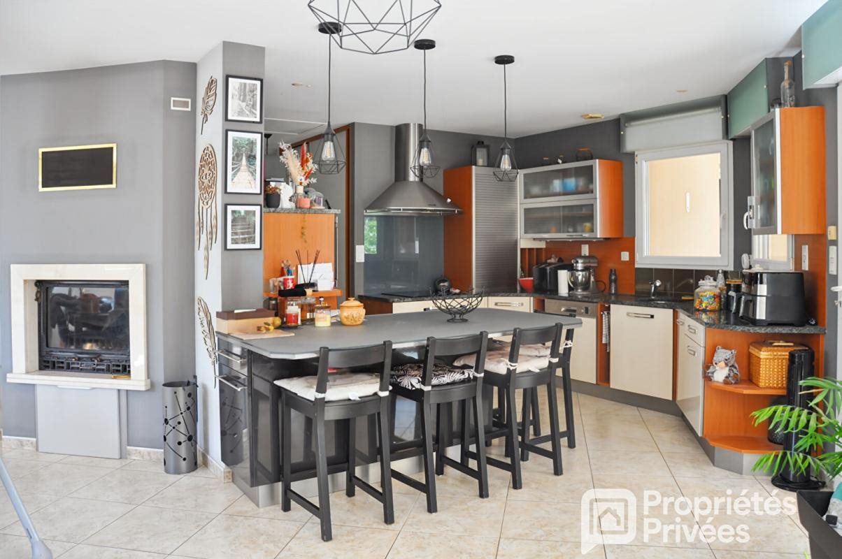 Maison à vendre, 151m², Ahuillé