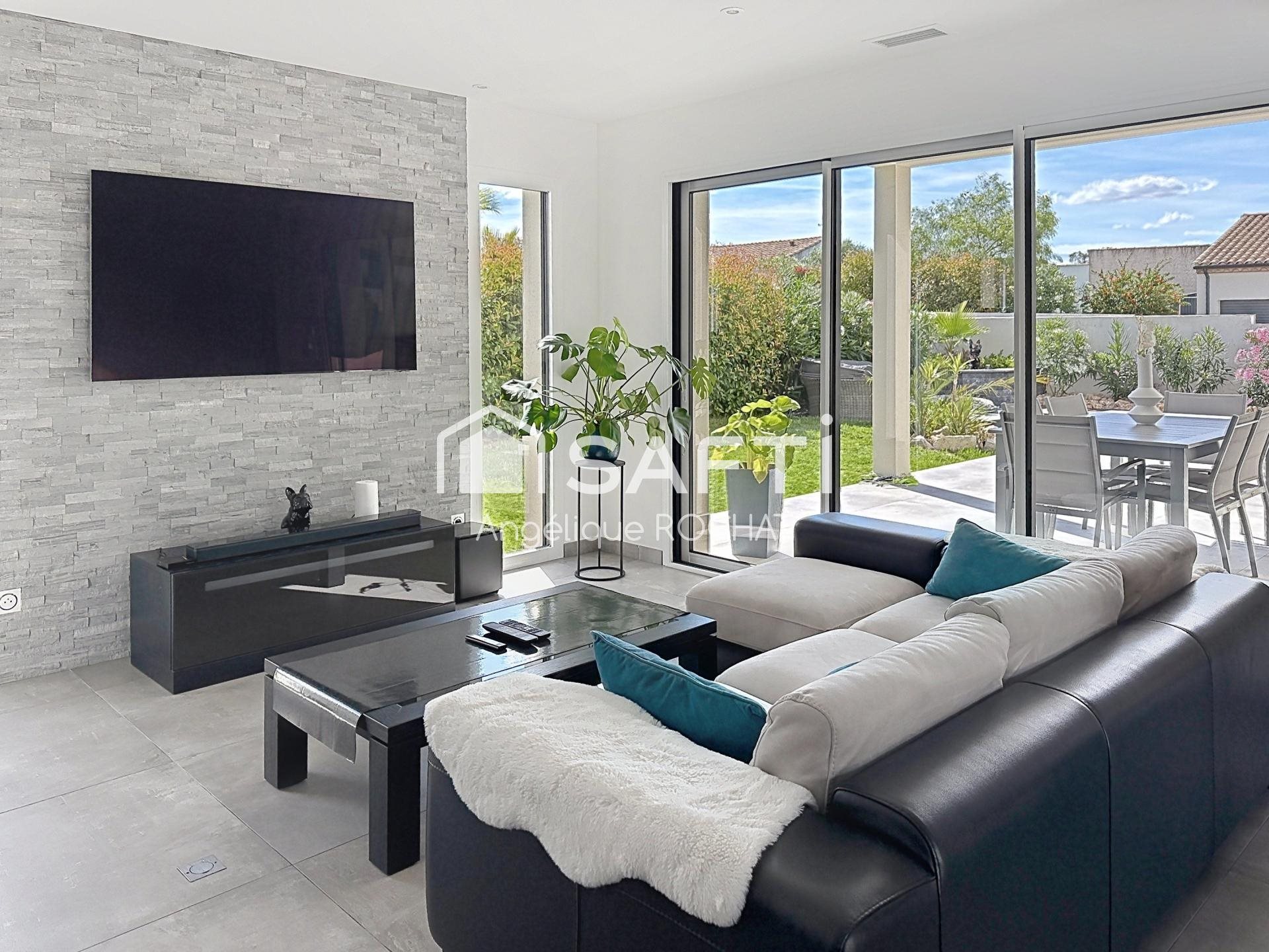 Maison à vendre, 161m², Saint-Geniès-de-Fontedit