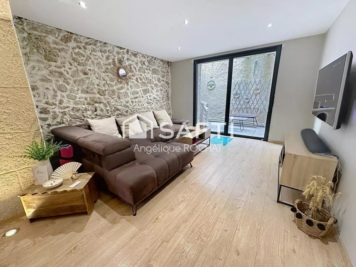 Maison à vendre, 115m², Saint-Geniès-de-Fontedit