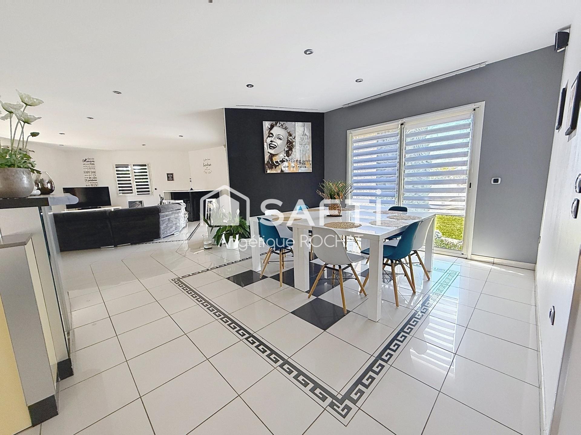 Maison à vendre, 230m², Espondeilhan