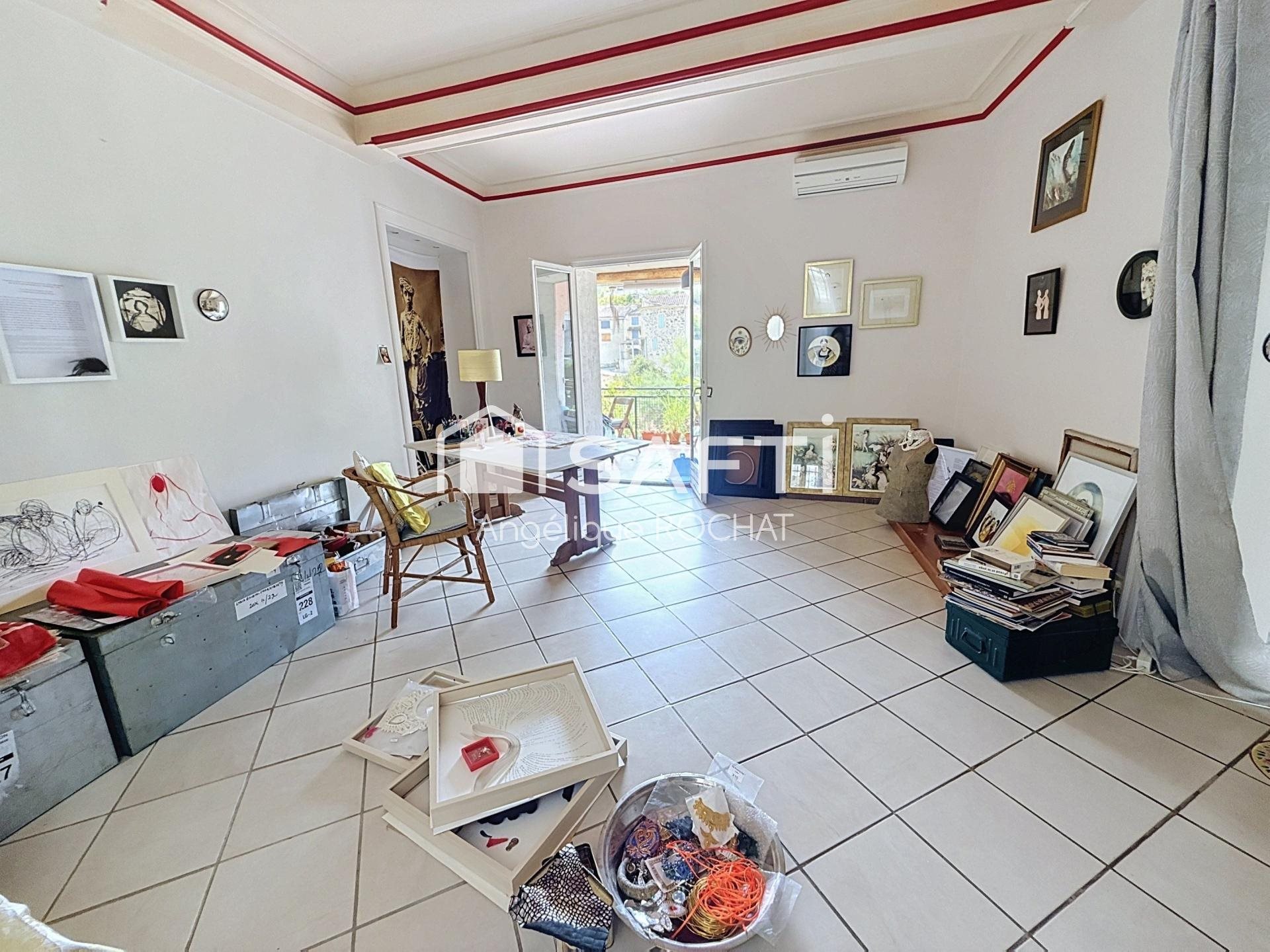 Maison à vendre, 149m², Saint-Nazaire-de-Ladarez