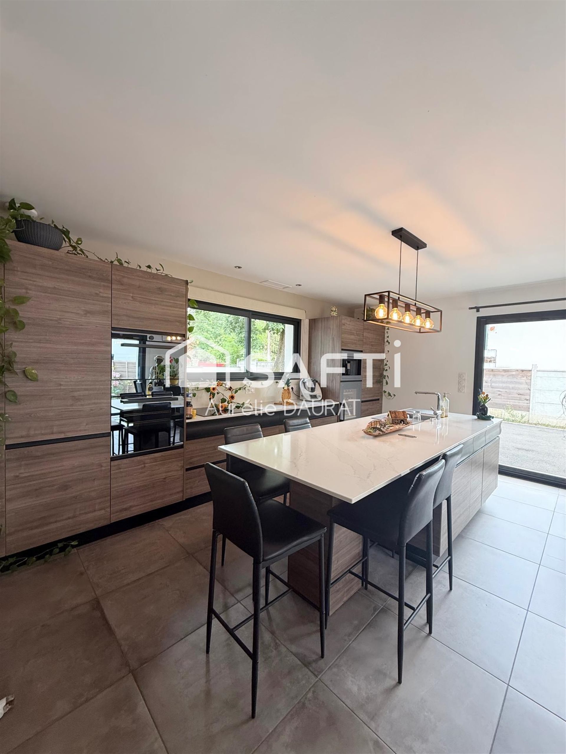 Maison à vendre, 110m², Salles