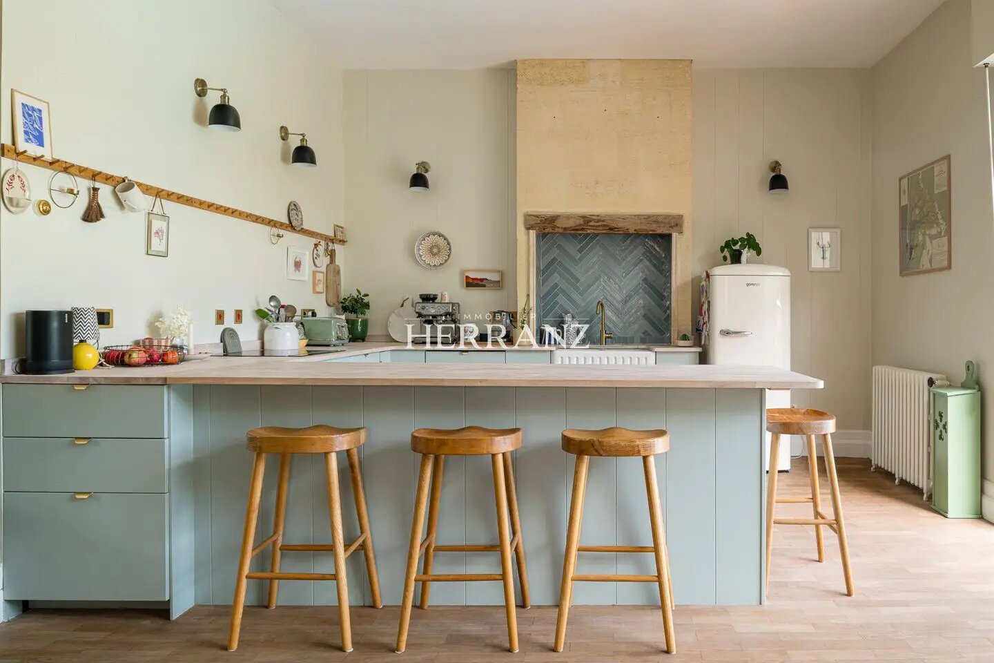 Maison à vendre, 390m², Izon