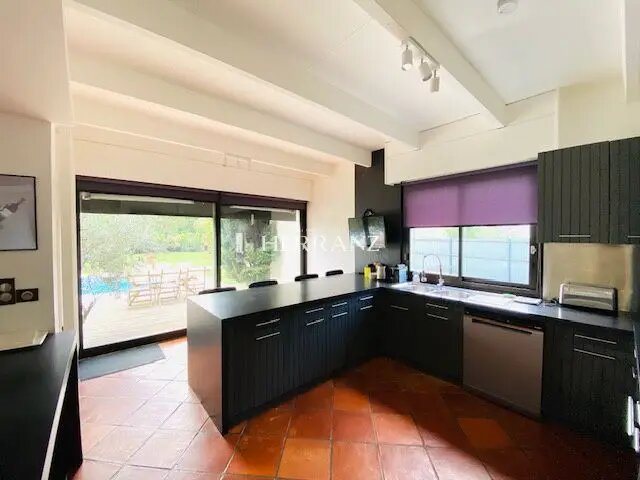 Maison à vendre, 203m², Libourne