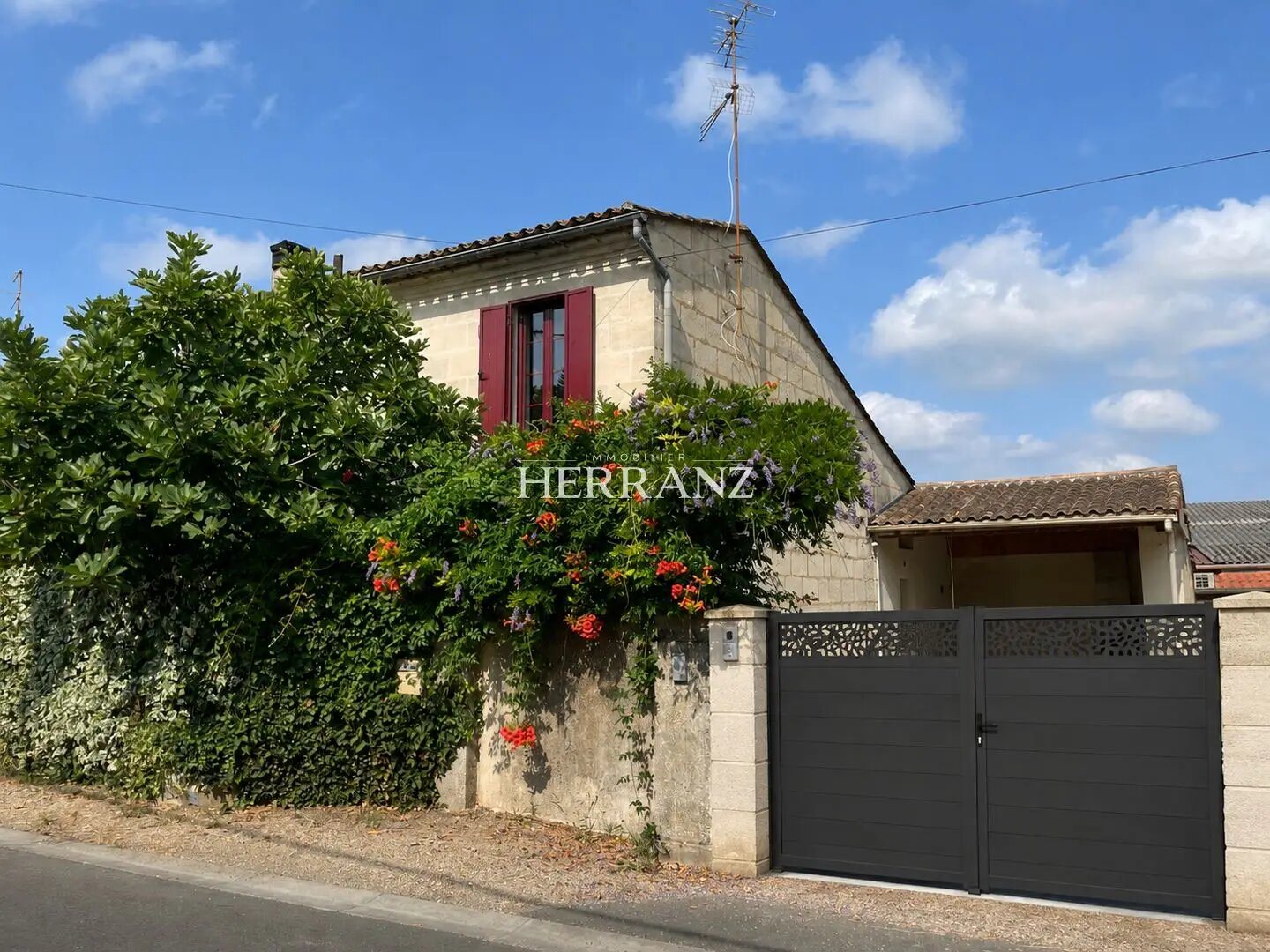 Maison à vendre, 135m², Arveyres