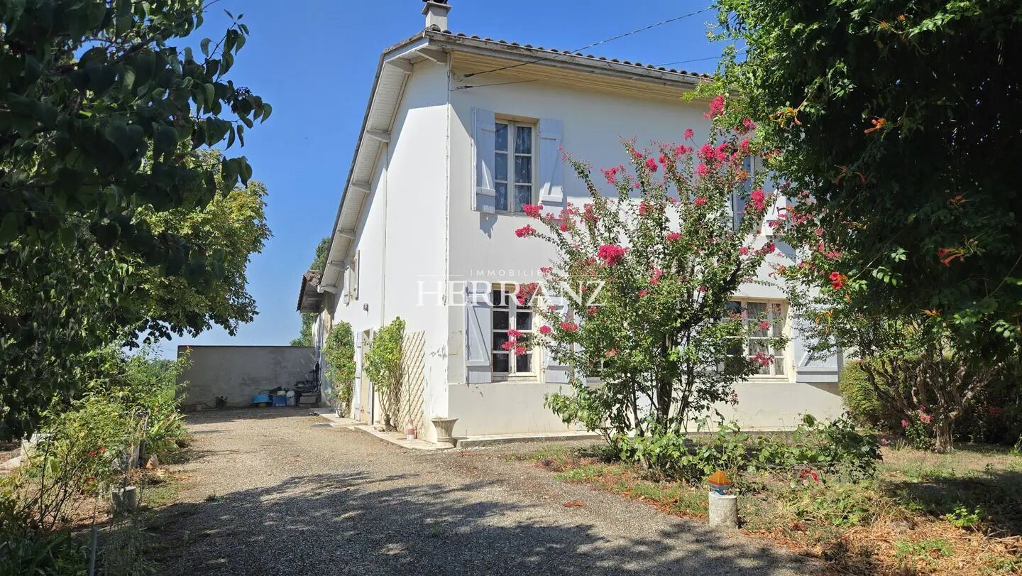Maison à vendre, 139m², Mouliets-et-Villemartin
