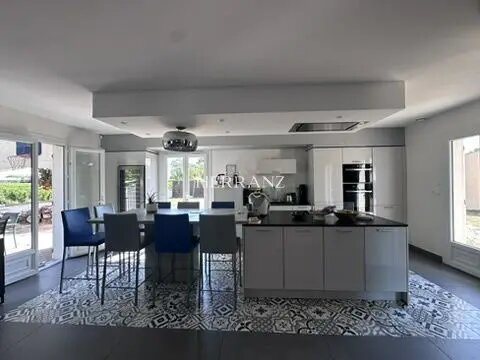 Maison à vendre, 117m², Saint-Émilion