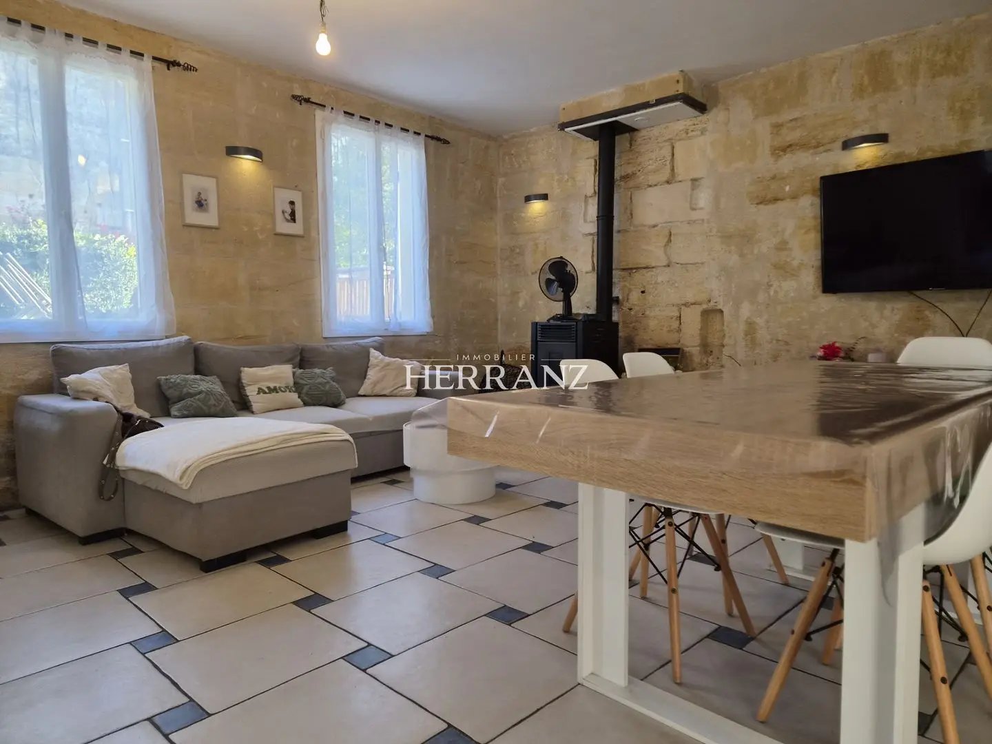 Maison à vendre, 128m², Saint-Médard-de-Guizières