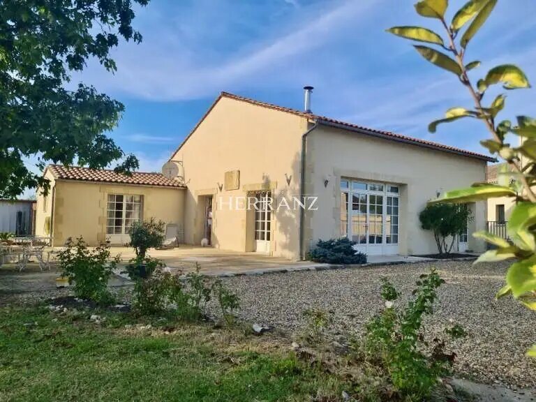 Maison à vendre, 142m², Saint-Martin-de-Gurson