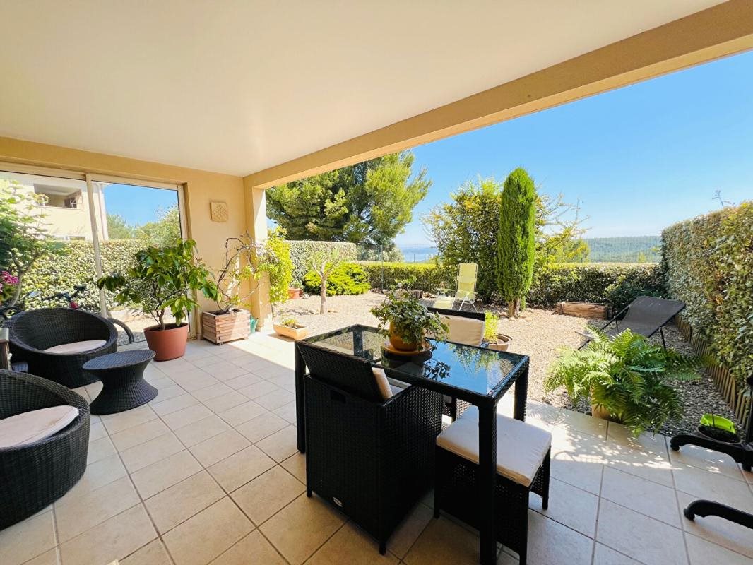 Appartement à vendre, 76m², Saint-Mitre-les-Remparts