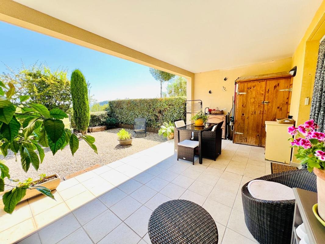 Appartement à vendre, 76m², Saint-Mitre-les-Remparts