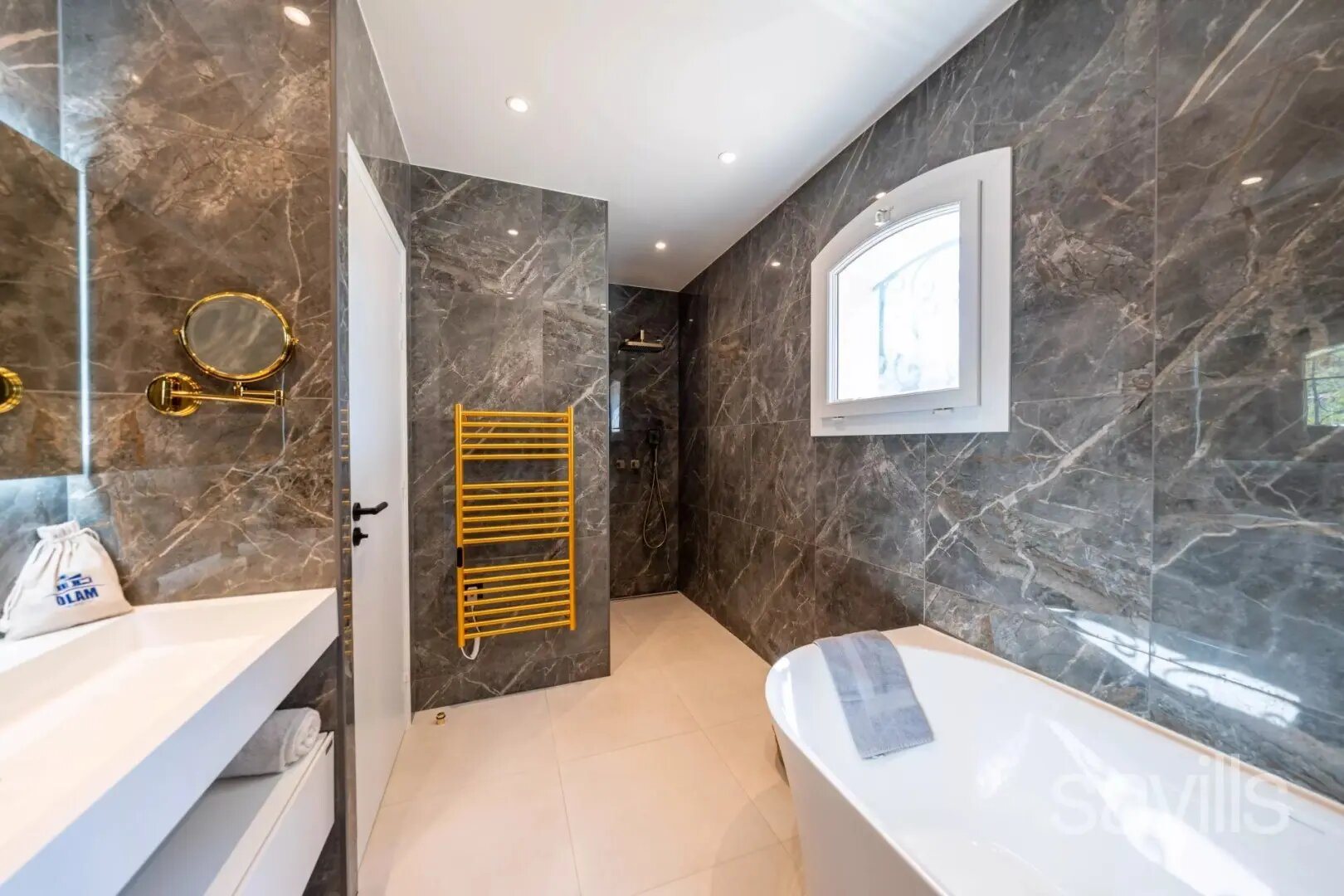 Maison à louer, 350m², Cannes