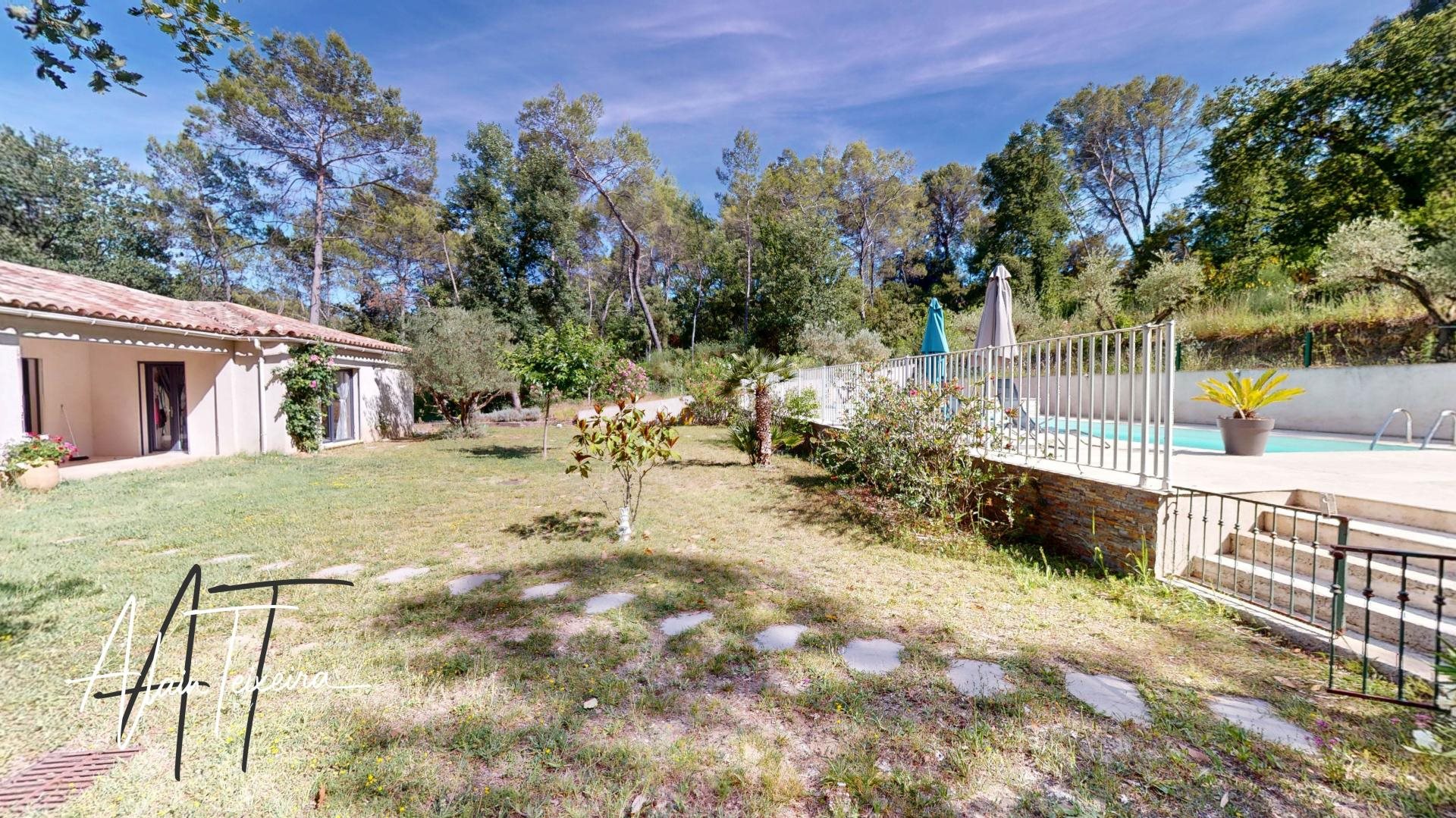 Maison à vendre, 170m², Lorgues