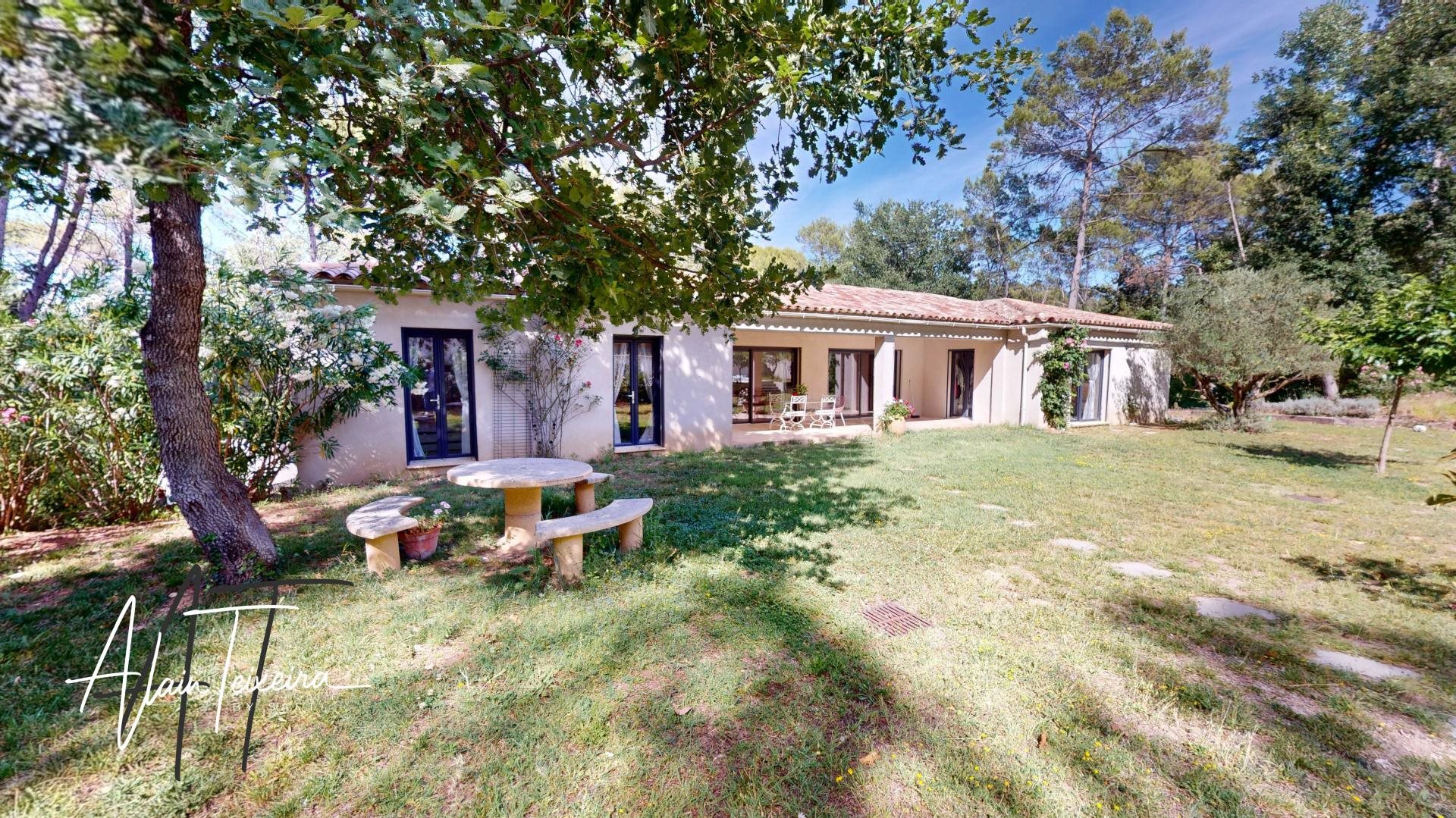 Maison à vendre, 170m², Lorgues