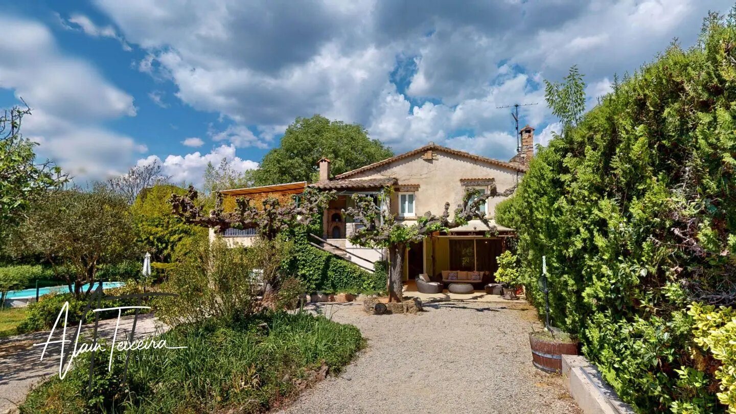 Maison à vendre, 210m², Saint-Antonin-du-Var