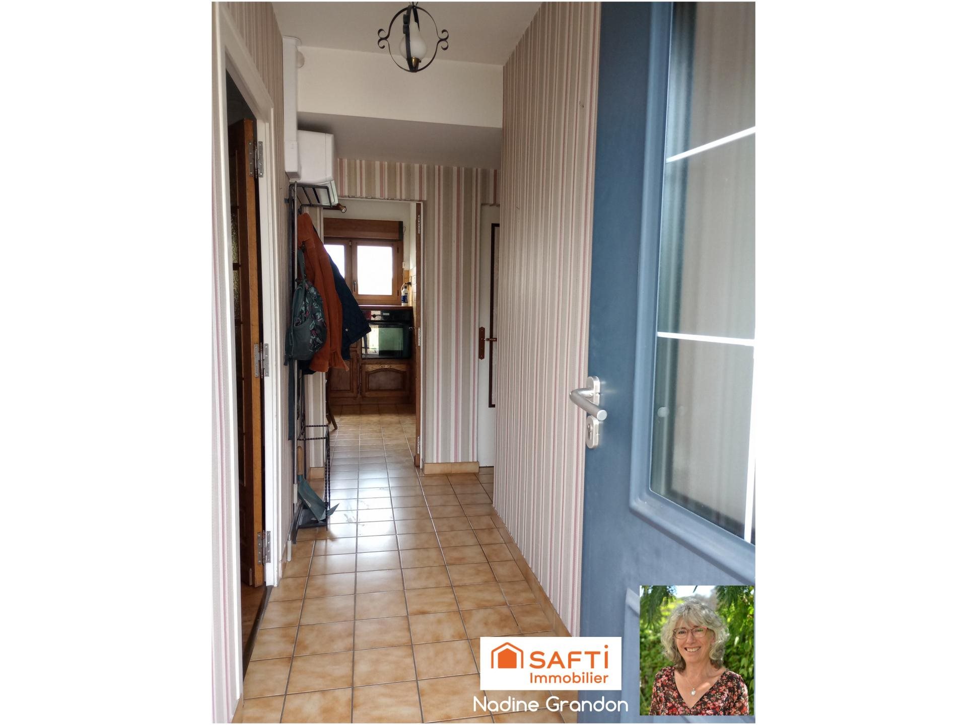 Maison à vendre, 121m², Chalais