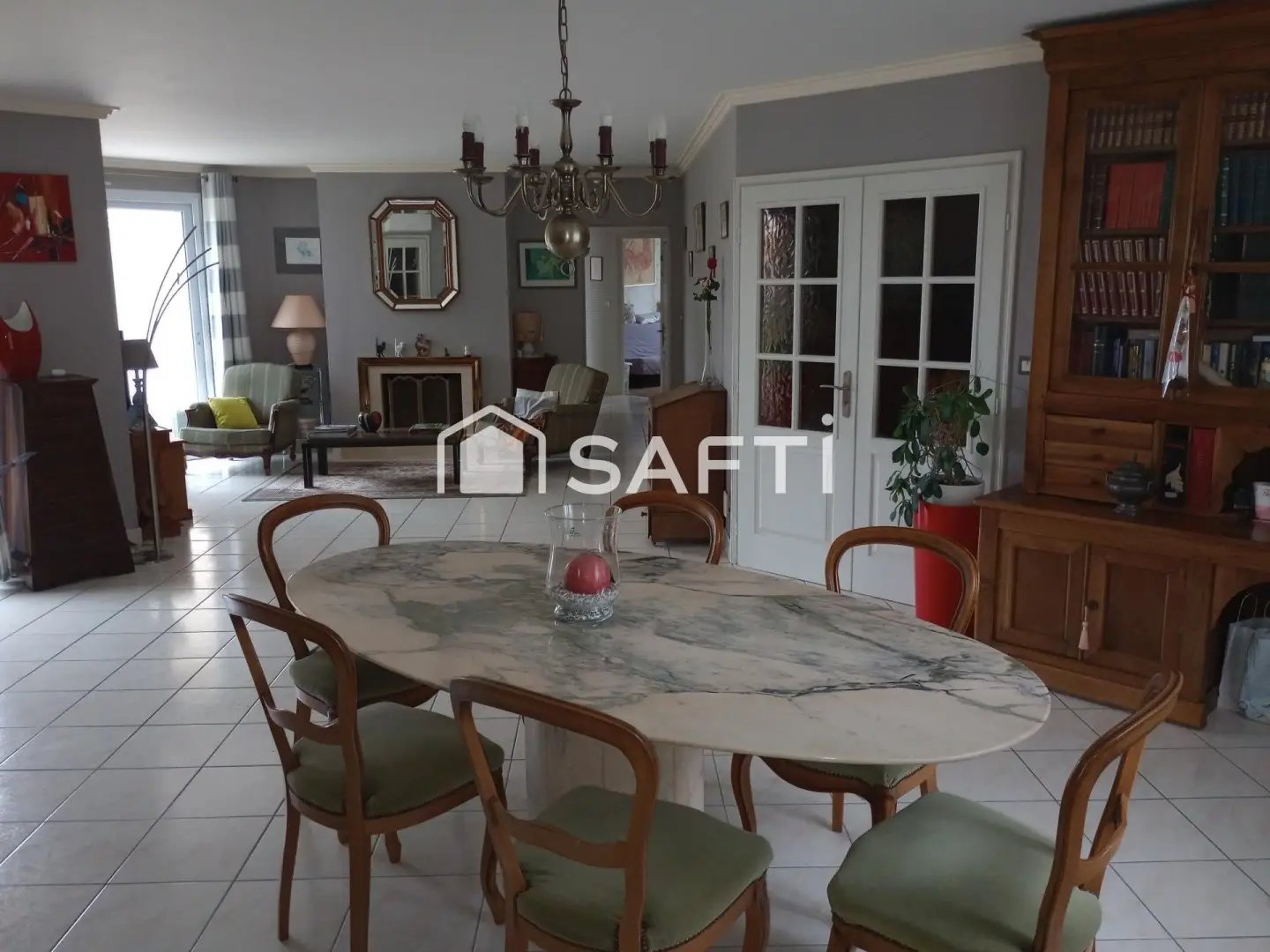 Maison à vendre, 178m², Brie-sous-Chalais