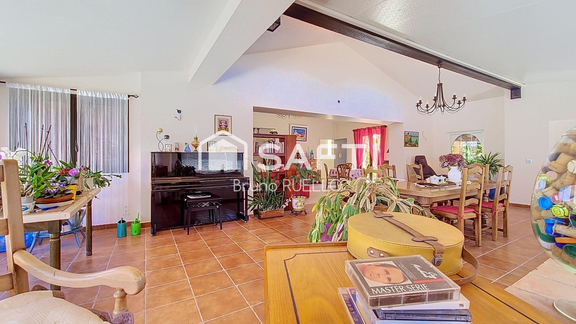 Maison à vendre, 327m², Montesquieu-des-Albères
