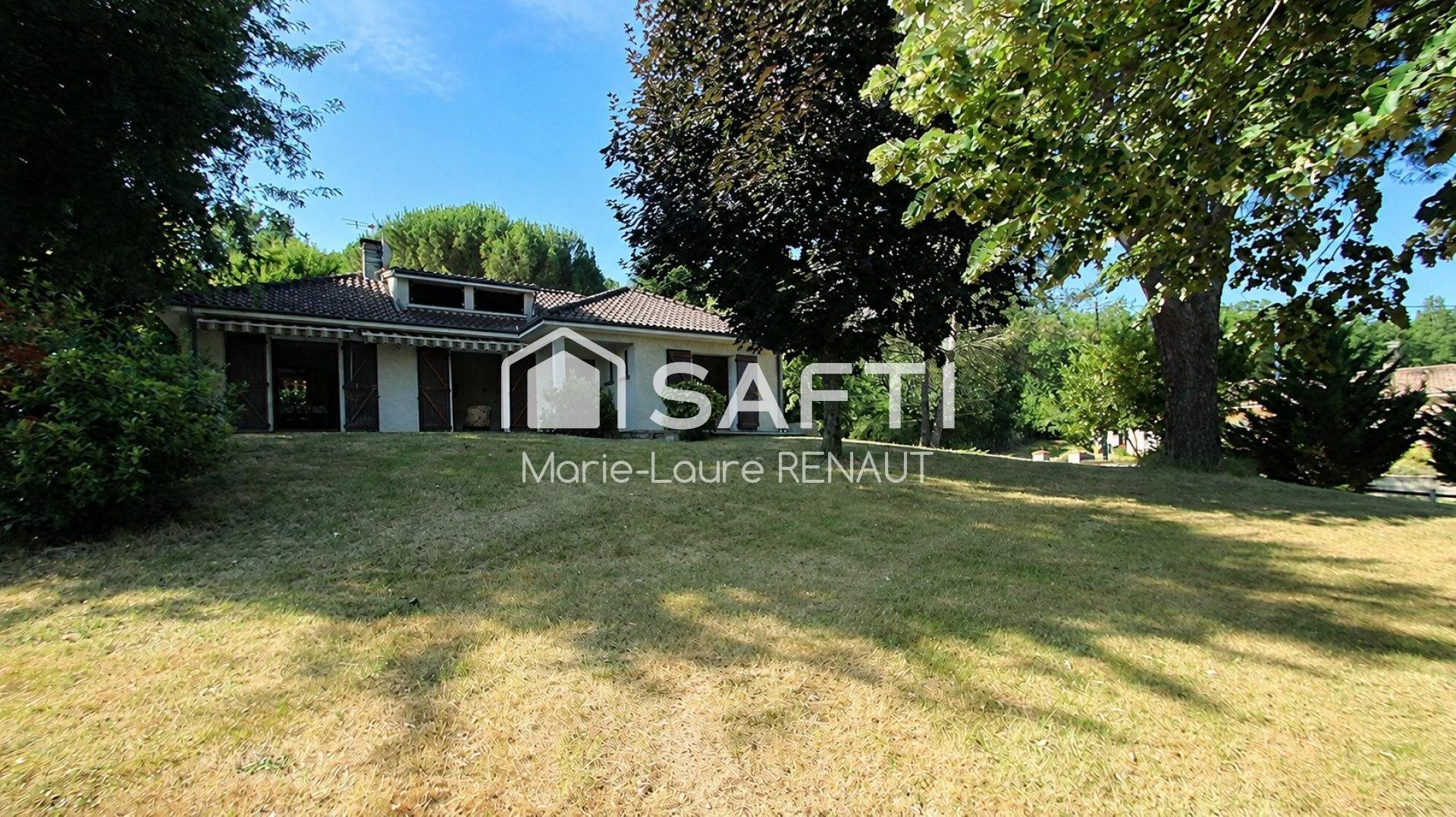 Maison à vendre, 136m², Briatexte