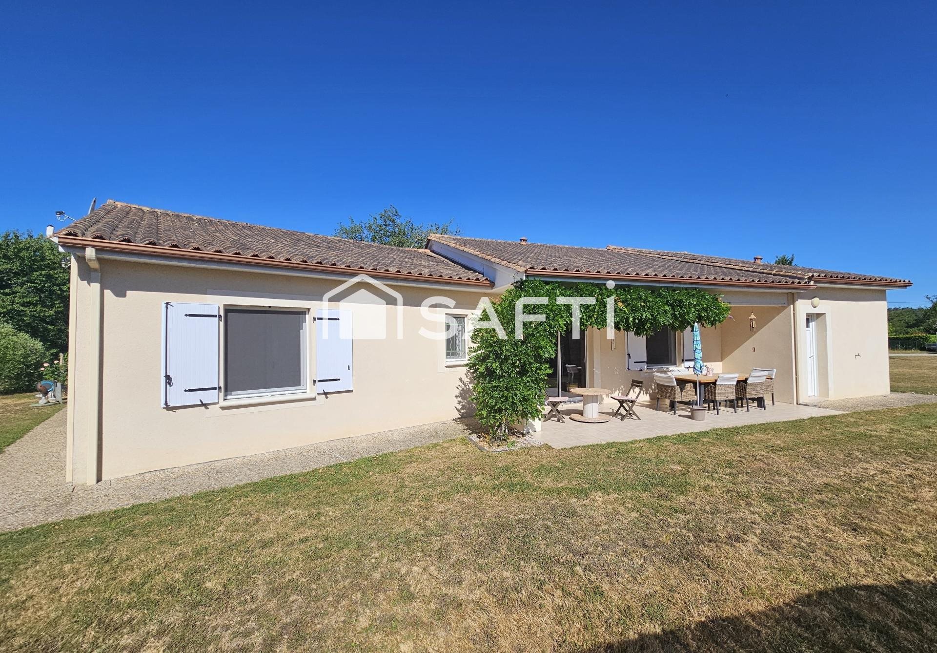 Maison à vendre, 137m², Neuvic