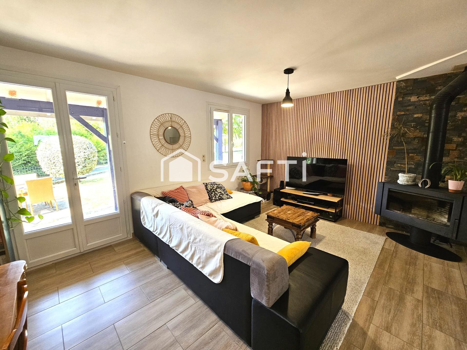 Maison à vendre, 105m², Mensignac