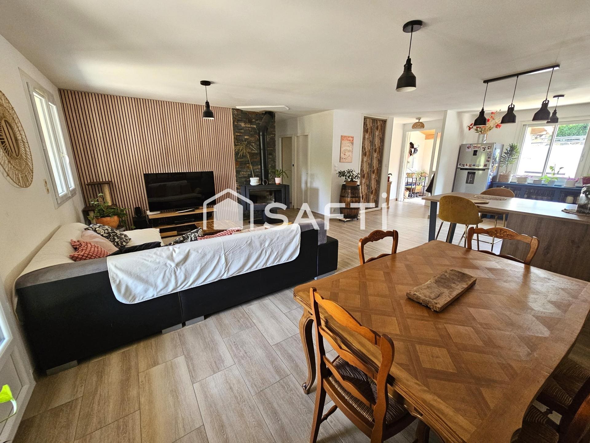 Maison à vendre, 105m², Mensignac