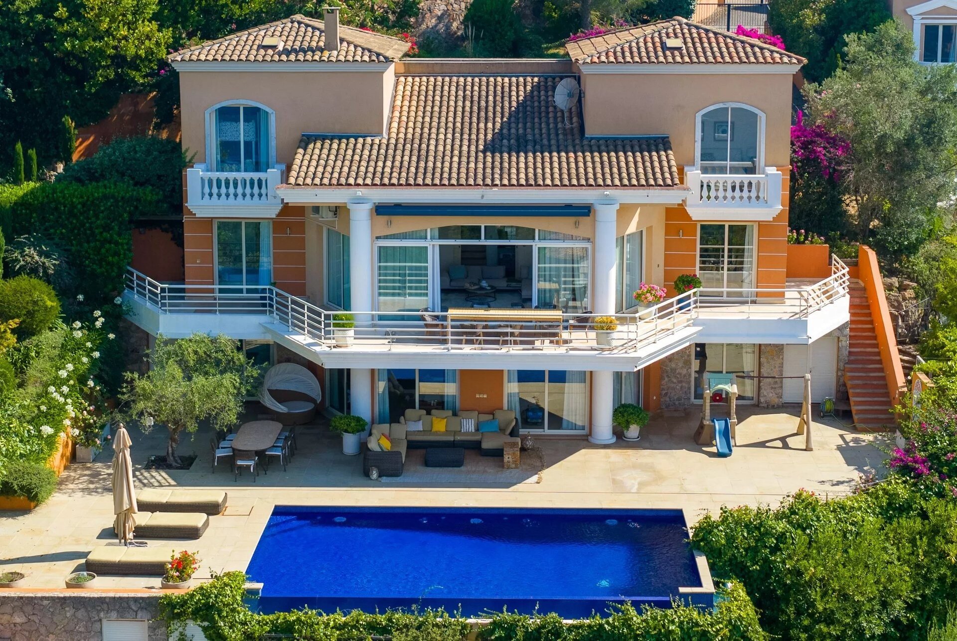 Maison à vendre, 300m², Théoule-sur-Mer