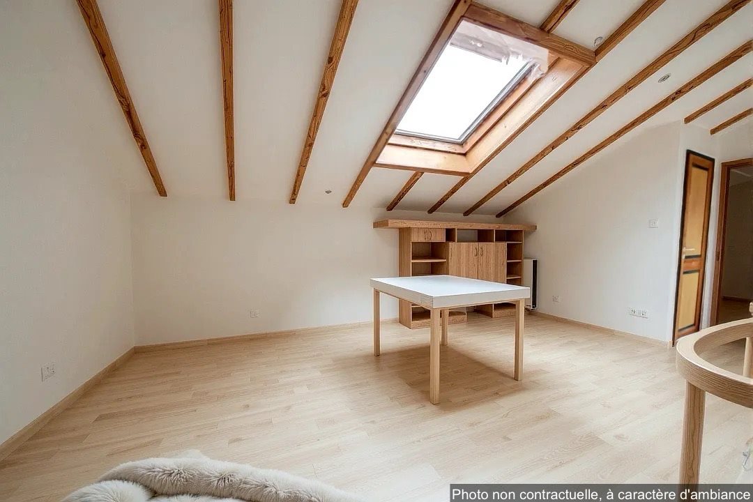 Appartement à vendre, 87m², Bessenay