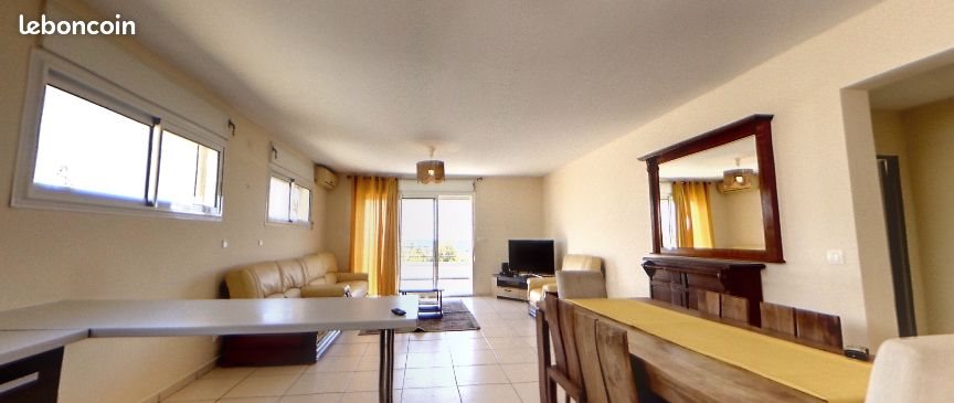 Maison à louer, 125m², Saint-Gilles-les-Bains