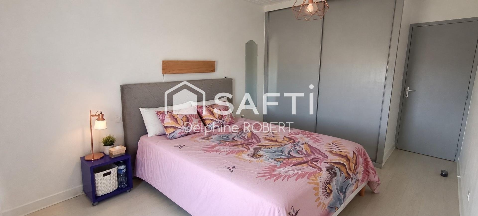 Maison à vendre, 71m², Saintes