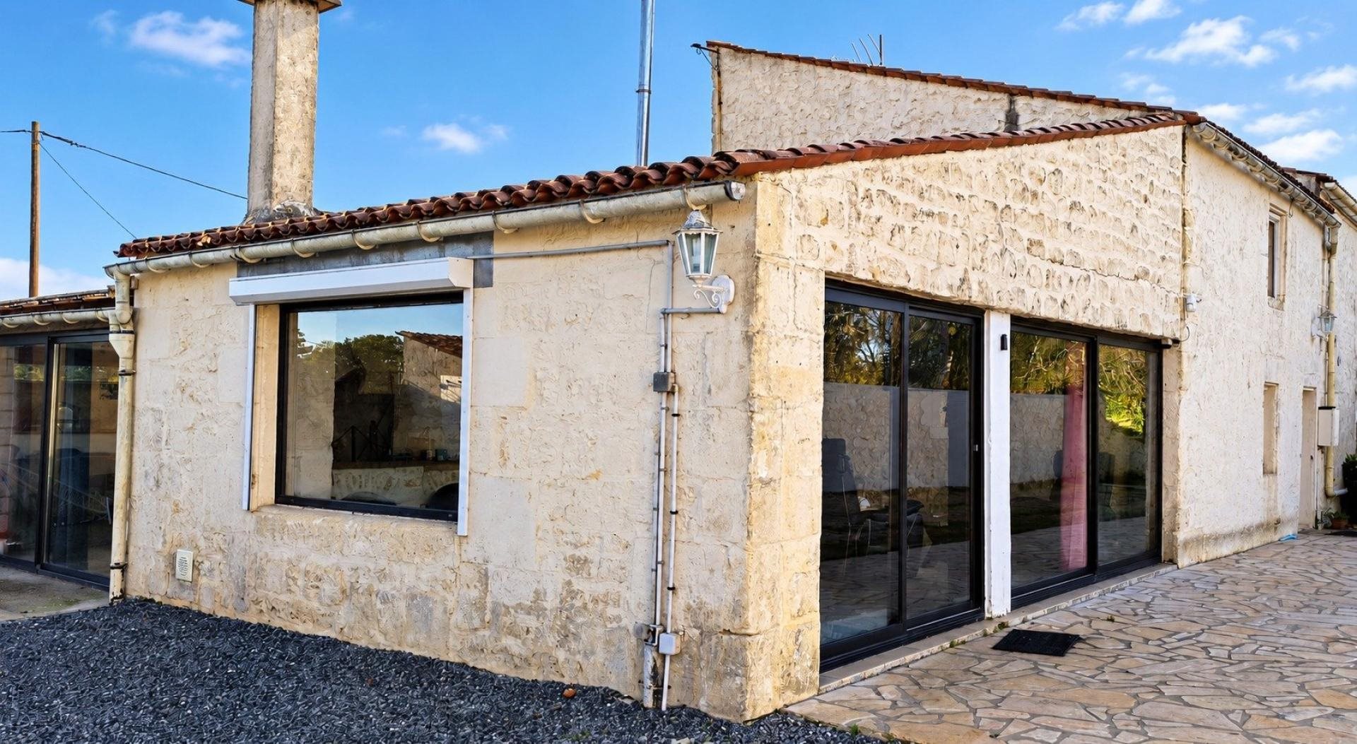 Maison à vendre, 113m², Pont-l'Abbé-d'Arnoult