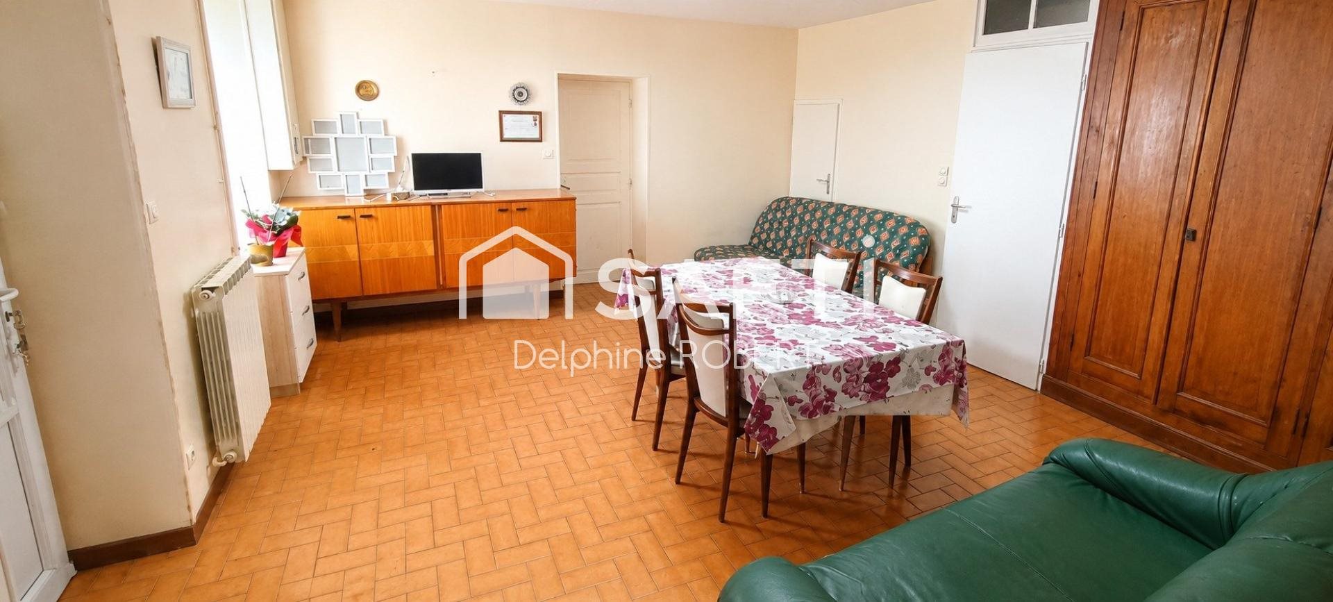 Maison à vendre, 122m², Beurlay
