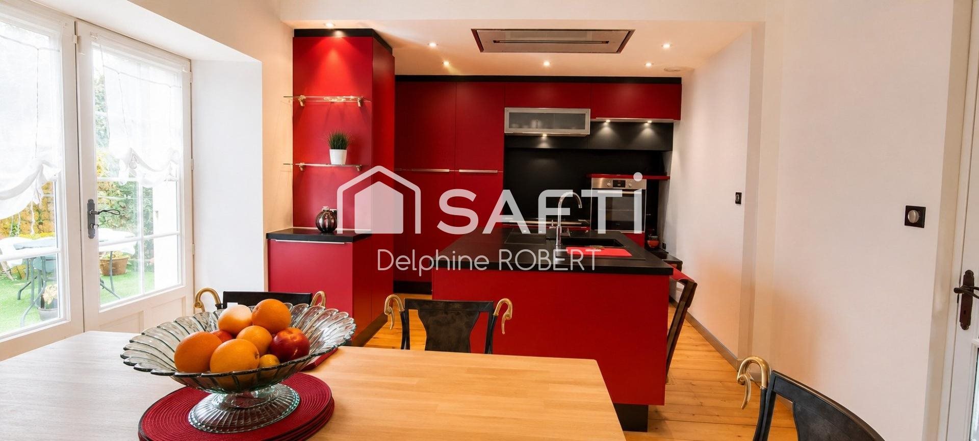 Maison à vendre, 123m², Saintes