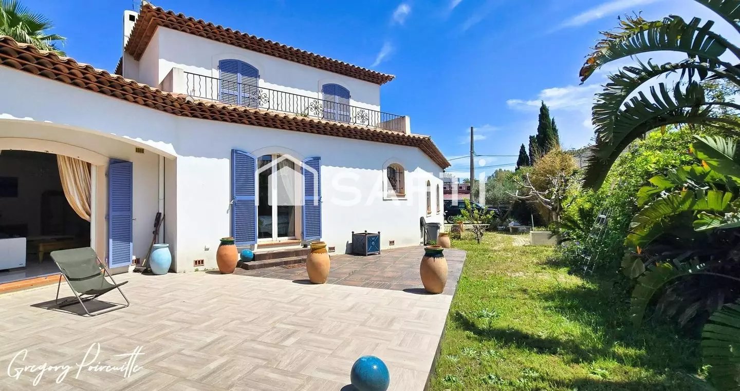 Maison à vendre, 147m², Hyères