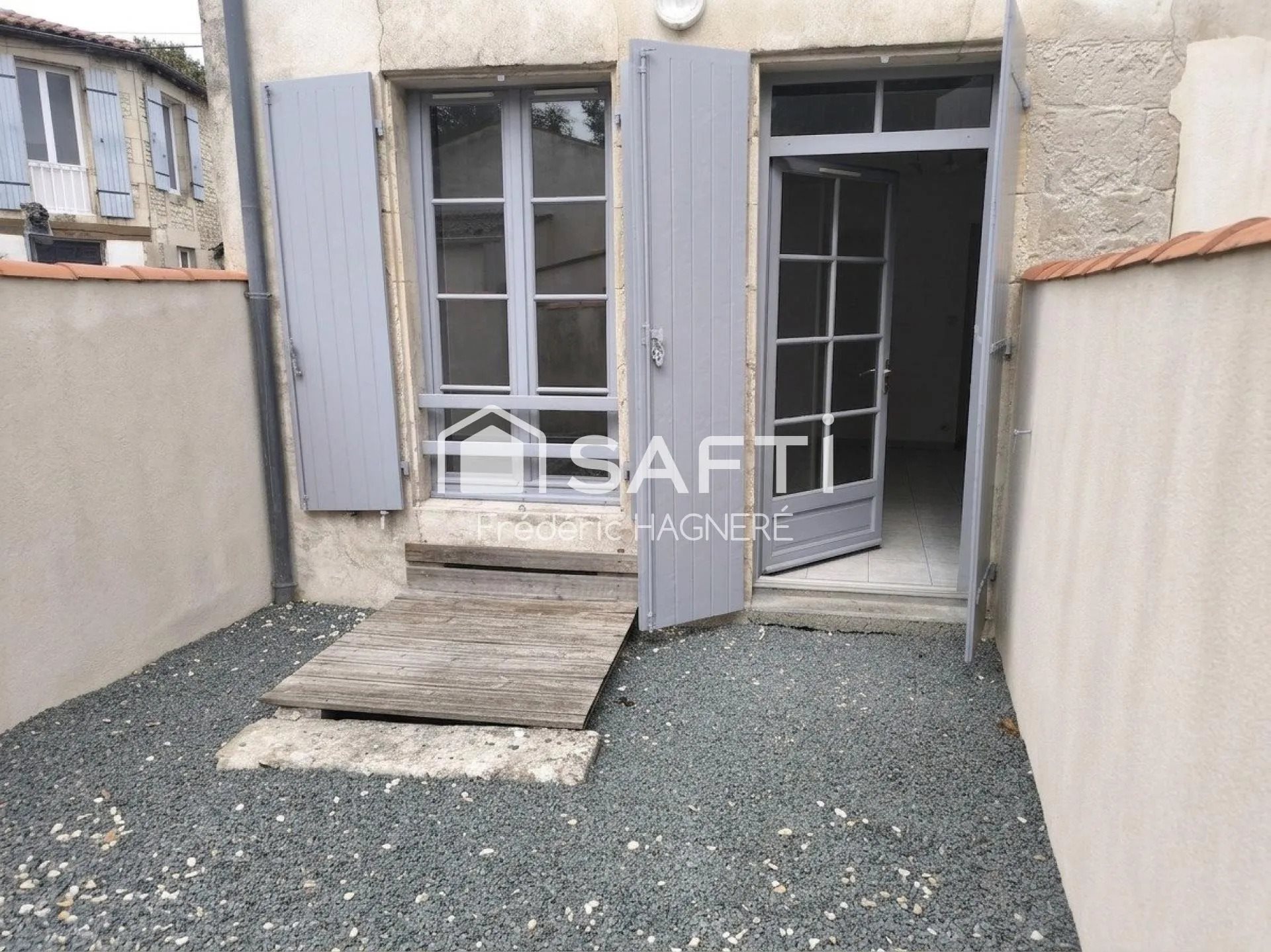 Appartement à louer, 65m², Saint-Jean-d'Angély
