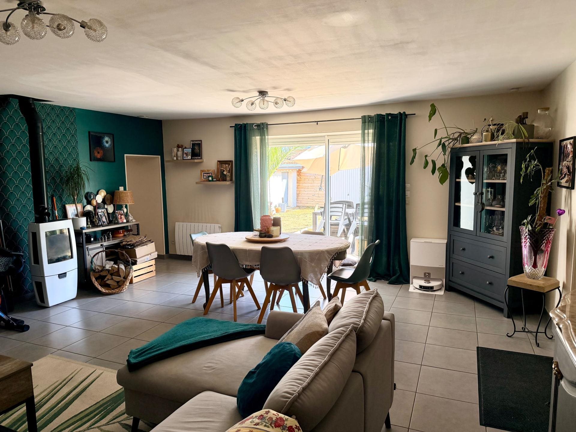 Maison à vendre, 183m², Saint-Hilaire-de-Villefranche